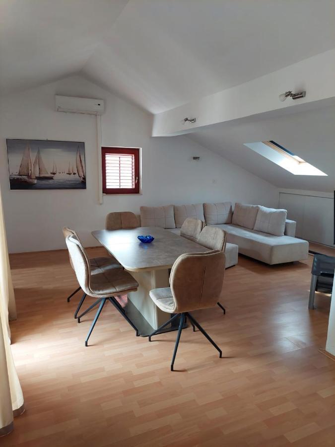 Apartments By The Sea Sukosan, Zadar - 12313 Exterior photo